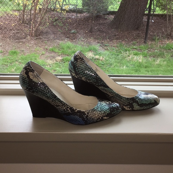 Max Studio Shoes - Multi color wedge pump/heels